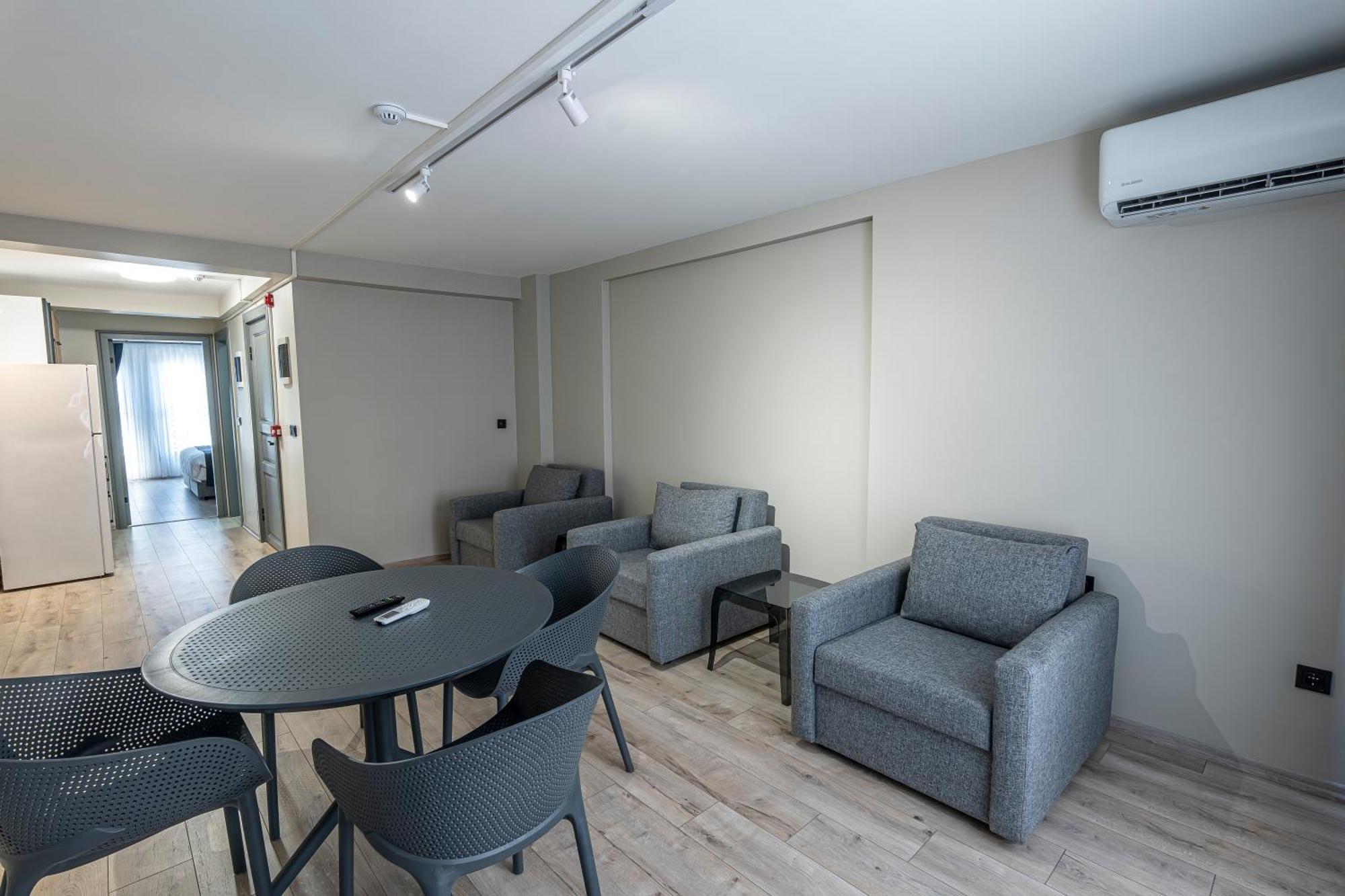 Calanthe Residence Istanbul Exterior photo